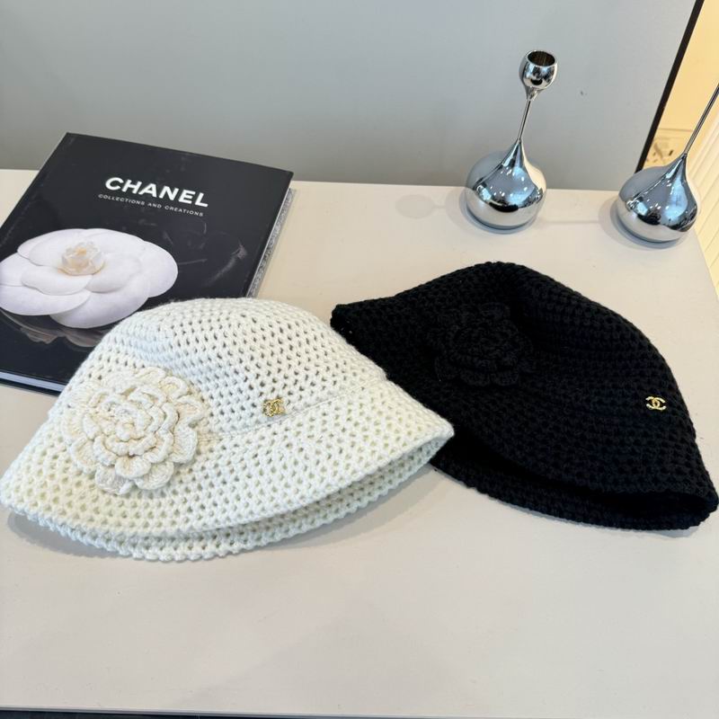 Chanel top hat 100507